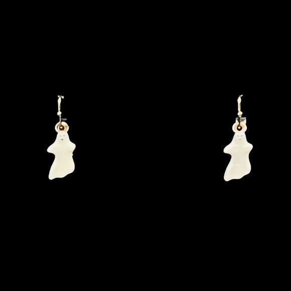 Unbranded Jewelry - Halloween White Enamel Ghost Pierced Earrings (991)